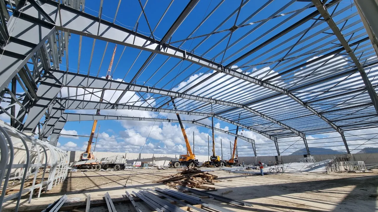 Modern Steel Structure Pre Engineered Building Steel Prefabricated Steel Structure Warehouse and Factory