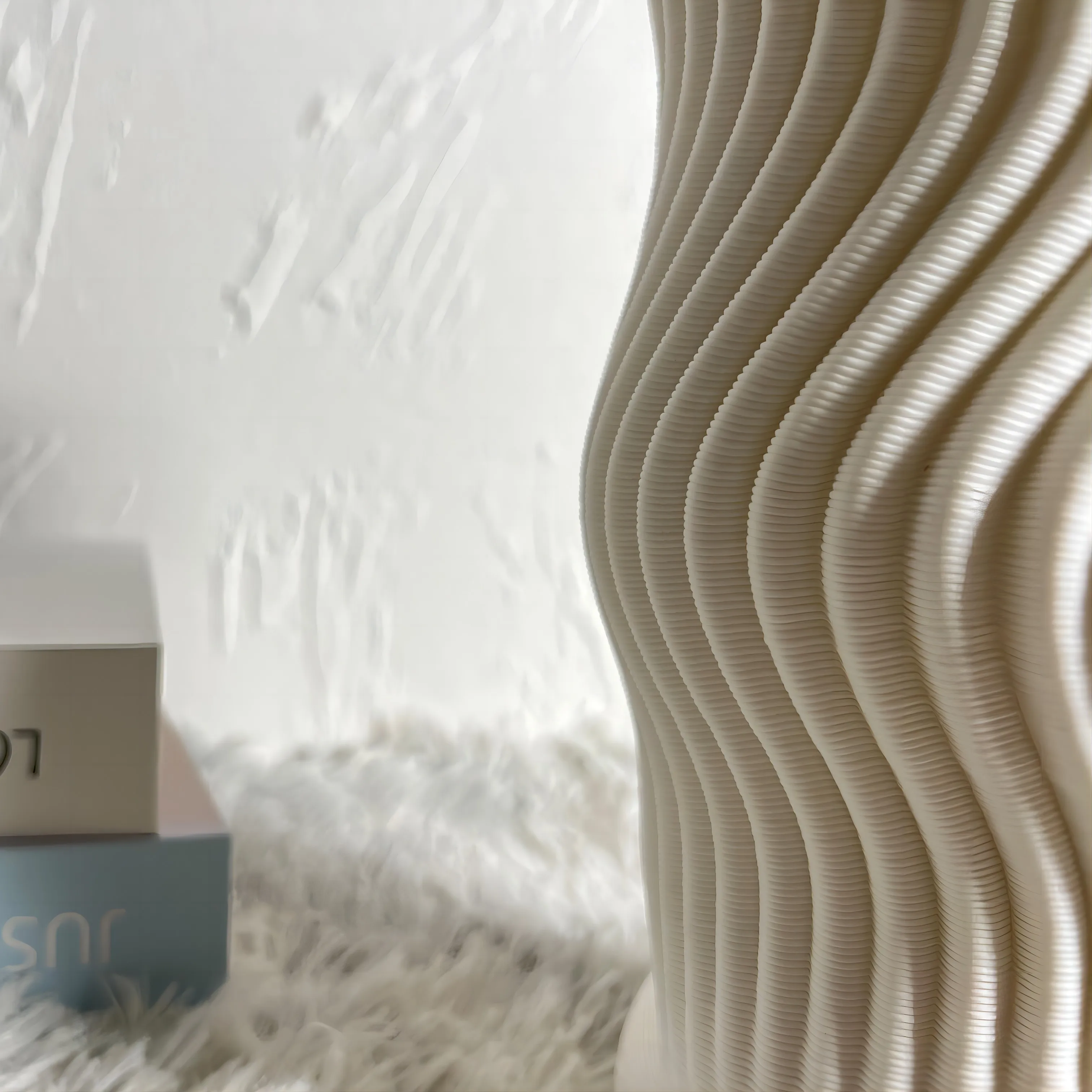 YKL3D Ceramic Printing Vase Rotating Line Modern Living Room Soft Decoration Dried Flower Table Decoration