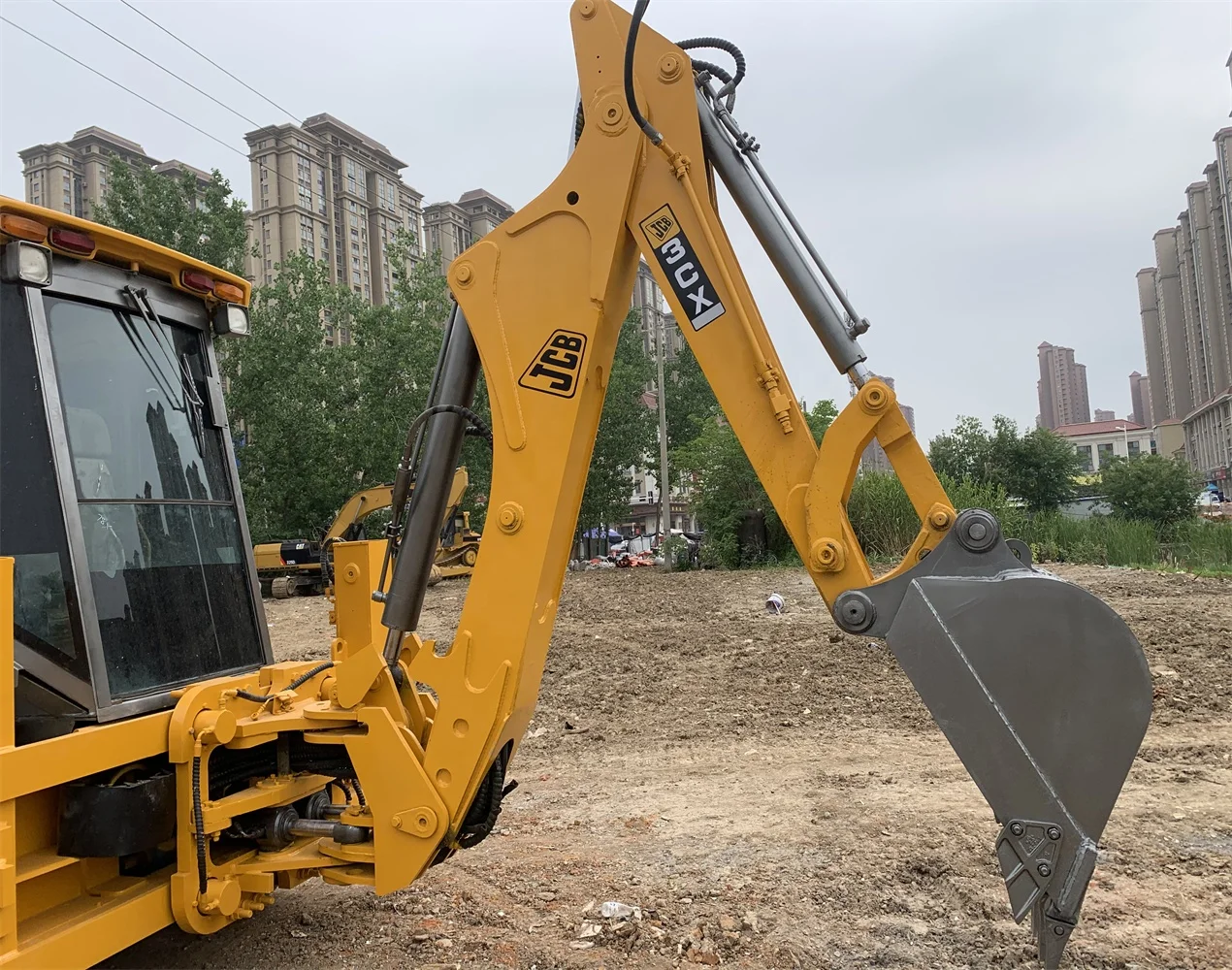 JCB 3CX for sale/JCB used backhoe loader in China used JCB 3CX 4CX retroexcavator for sale