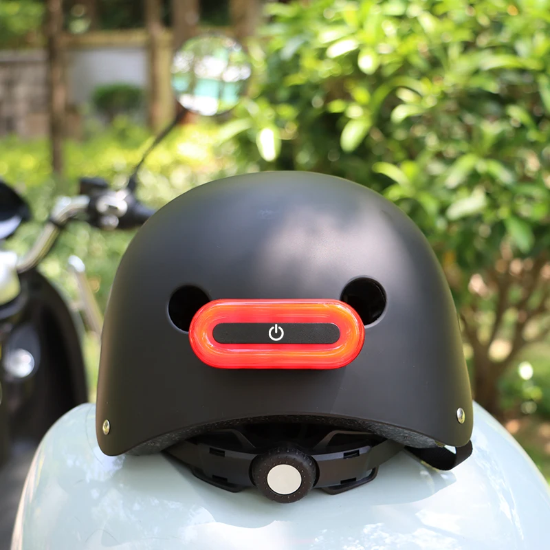 Voiture OEM Type-C charging supports all motorcycle helmets 14 lamp beads highlight LED signal helmet night light