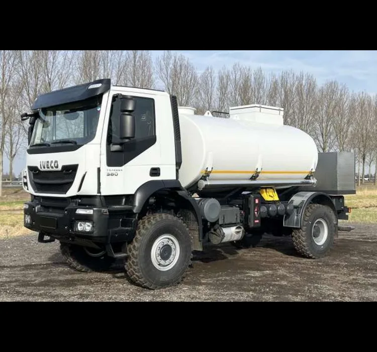 Новый топливный бак для грузовика Ive-co Tra kker AD190T38WH