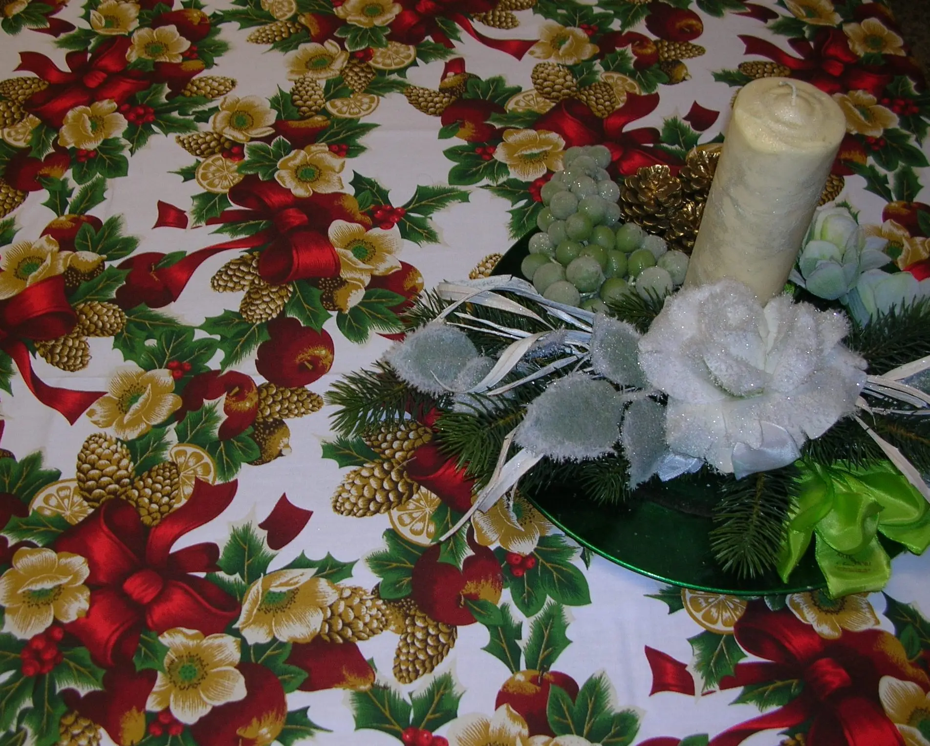 Christmas Design Table Cloth 100% Cotton Fabric 140x540cm for Big Tables Napkin Floral Design for Weddings