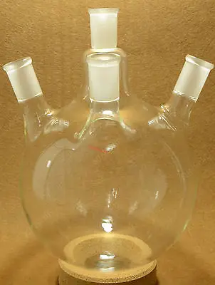 Колба с круглым дном с 3 горлышками и 2 угловыми боковыми горлышками со сменными соединениями, боросиликат