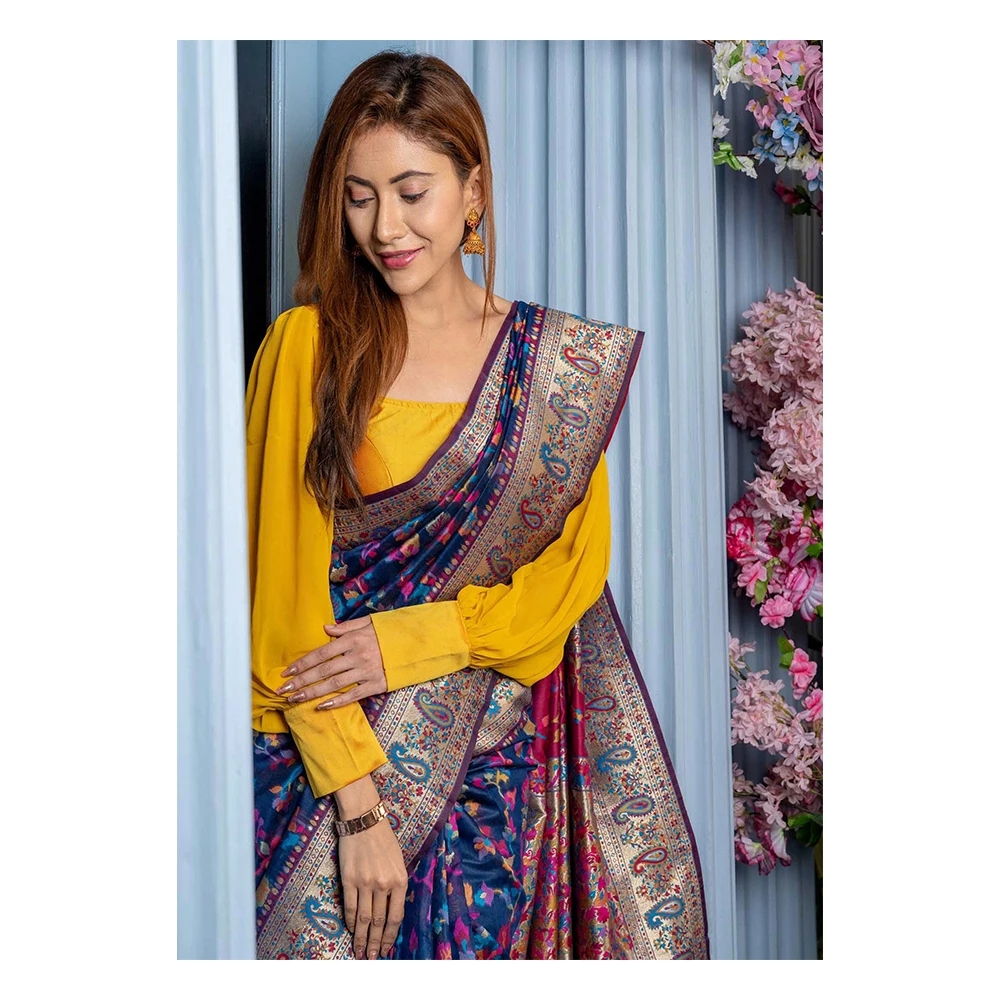 Designer Pashmina Fabric Saree Fully Weaving With Beautiful Color