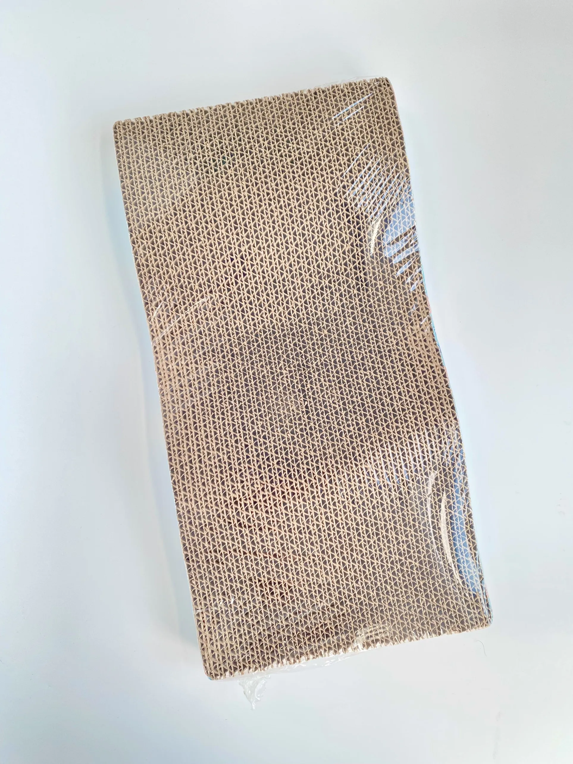 Hot Seller  Export Paper Cat Scratcher Cat Scratching Sleeping Playing Customized Color Multi Size made in Vietnam