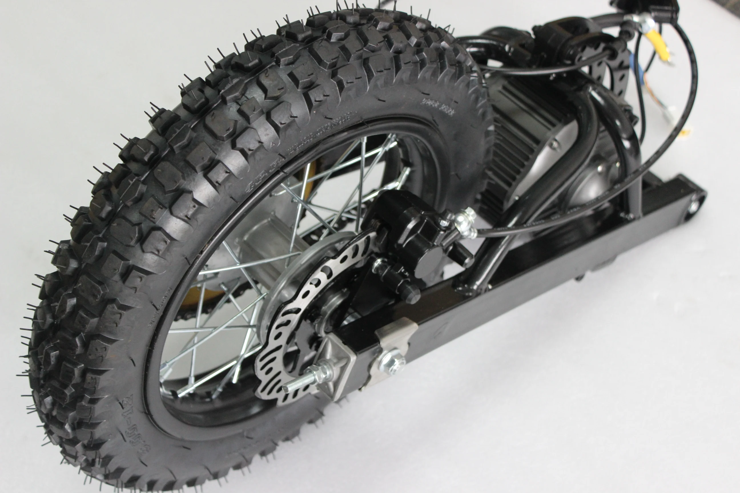 Updated Swing Arm Kit, Meet Shock-absorbing Installation FW01Razor Kits