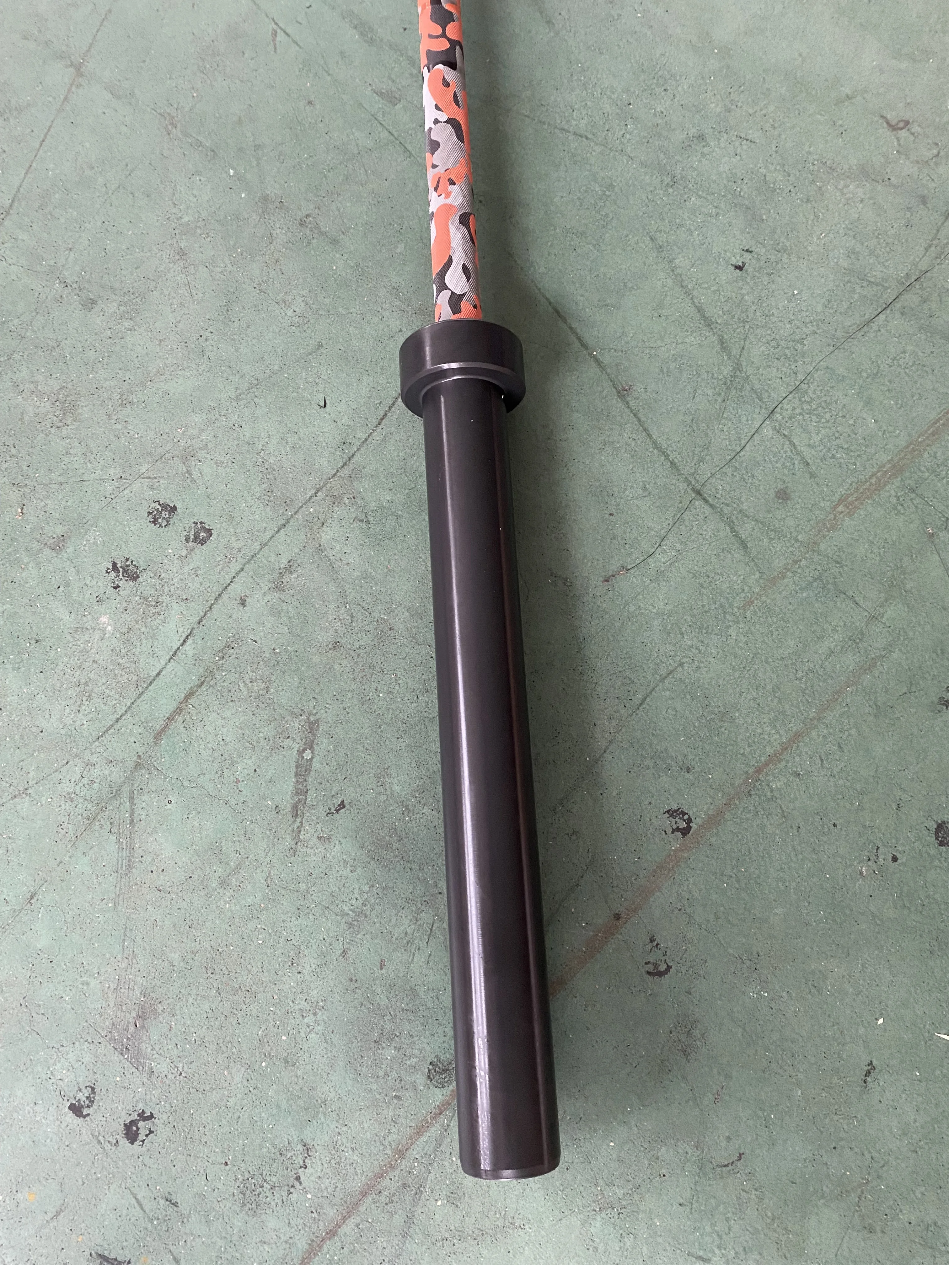 Fitness Equipment Men Camo Barbell 20KG 45LB