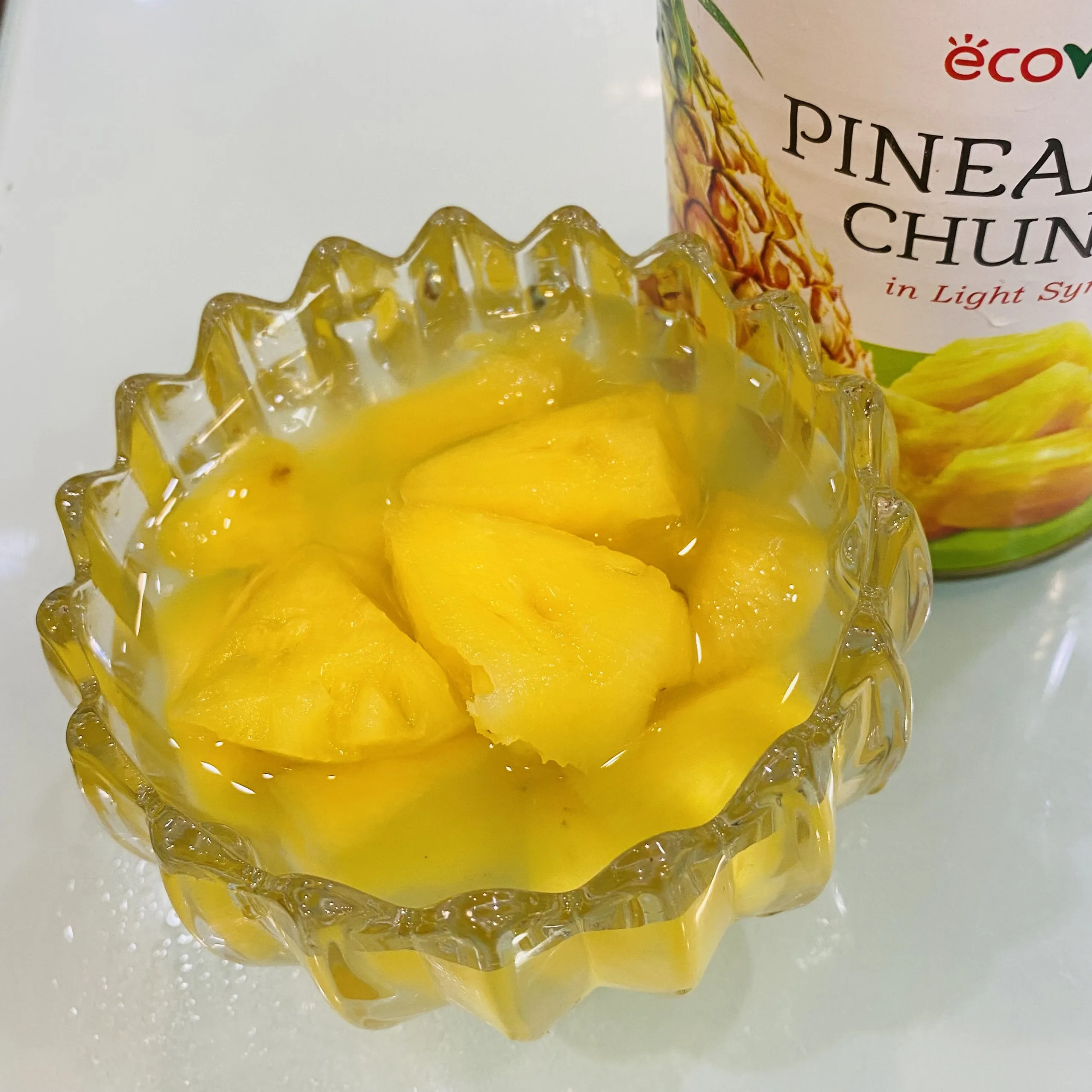 Специальное предложение ISO HACCP высококачественные вьетнамские консервированные КУСОЧКИ АНАНАСА ECOVITA/куски/Кусочки в легком сиропе 580