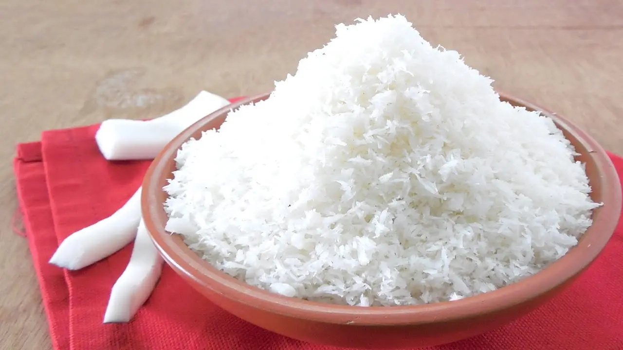 Desiccated Coconut in factory price original Vietnam - Fresh Natural Dried Desiccated Coconut