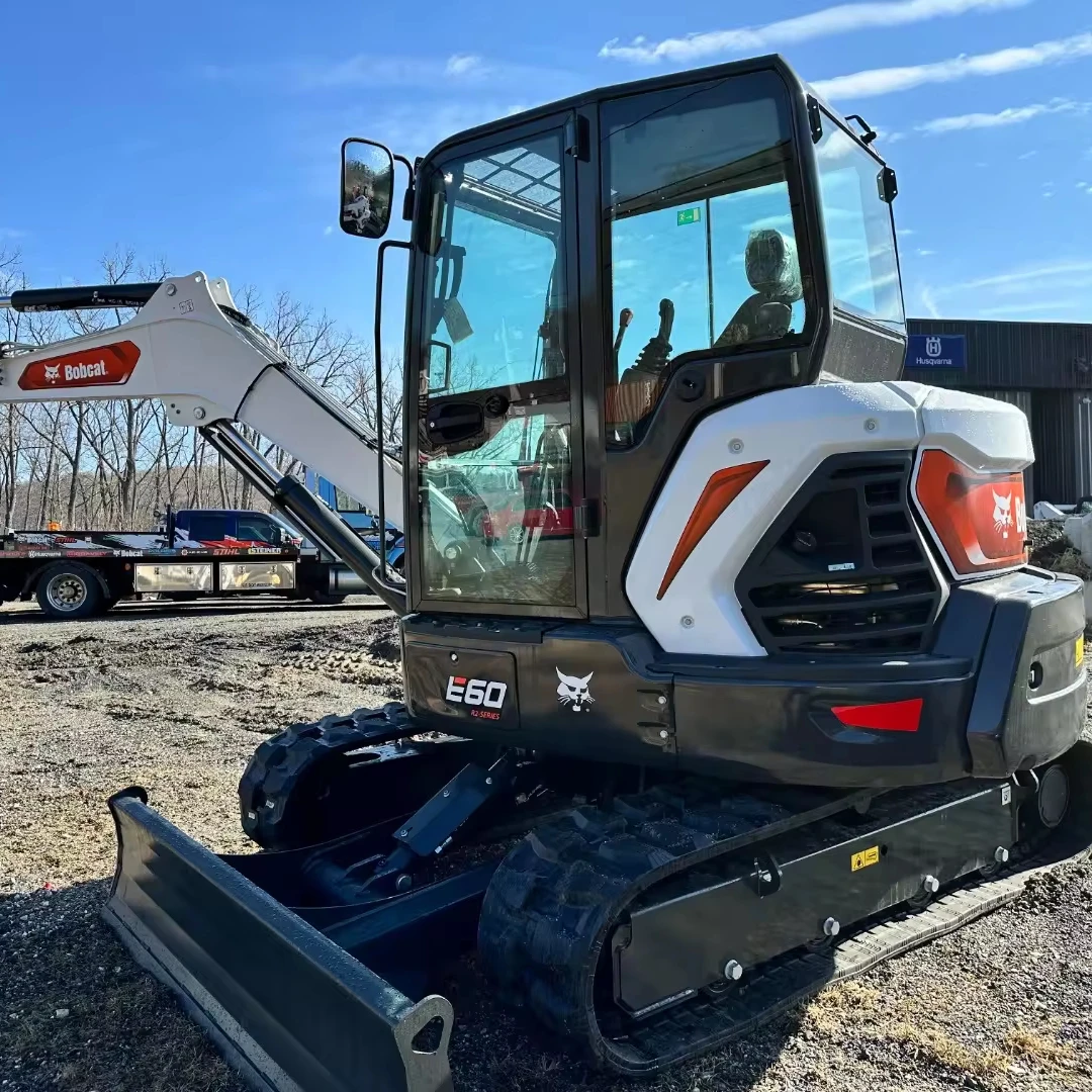 2023 экскаватор Bobcat E60 5-6 т Максимальная гидравлическая и моторная мощность 6 тонн экскаватор