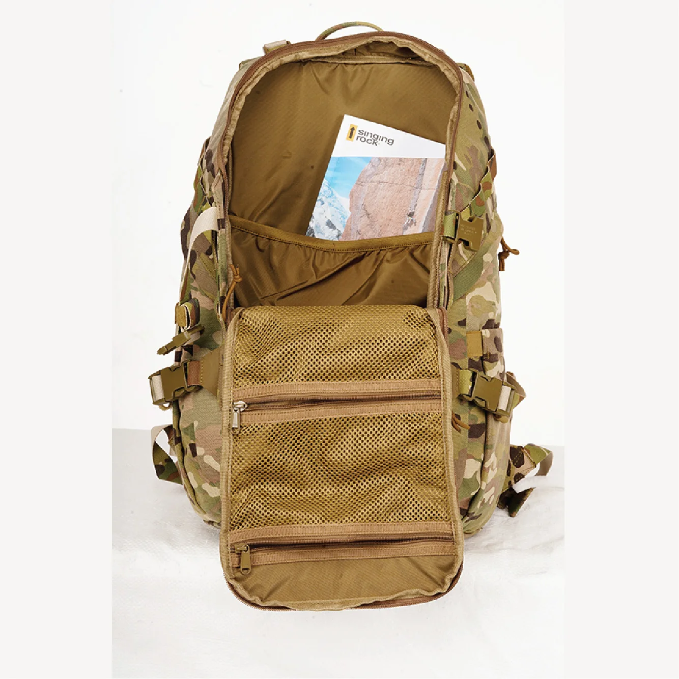 DSC06677 copy 640_64.jpg