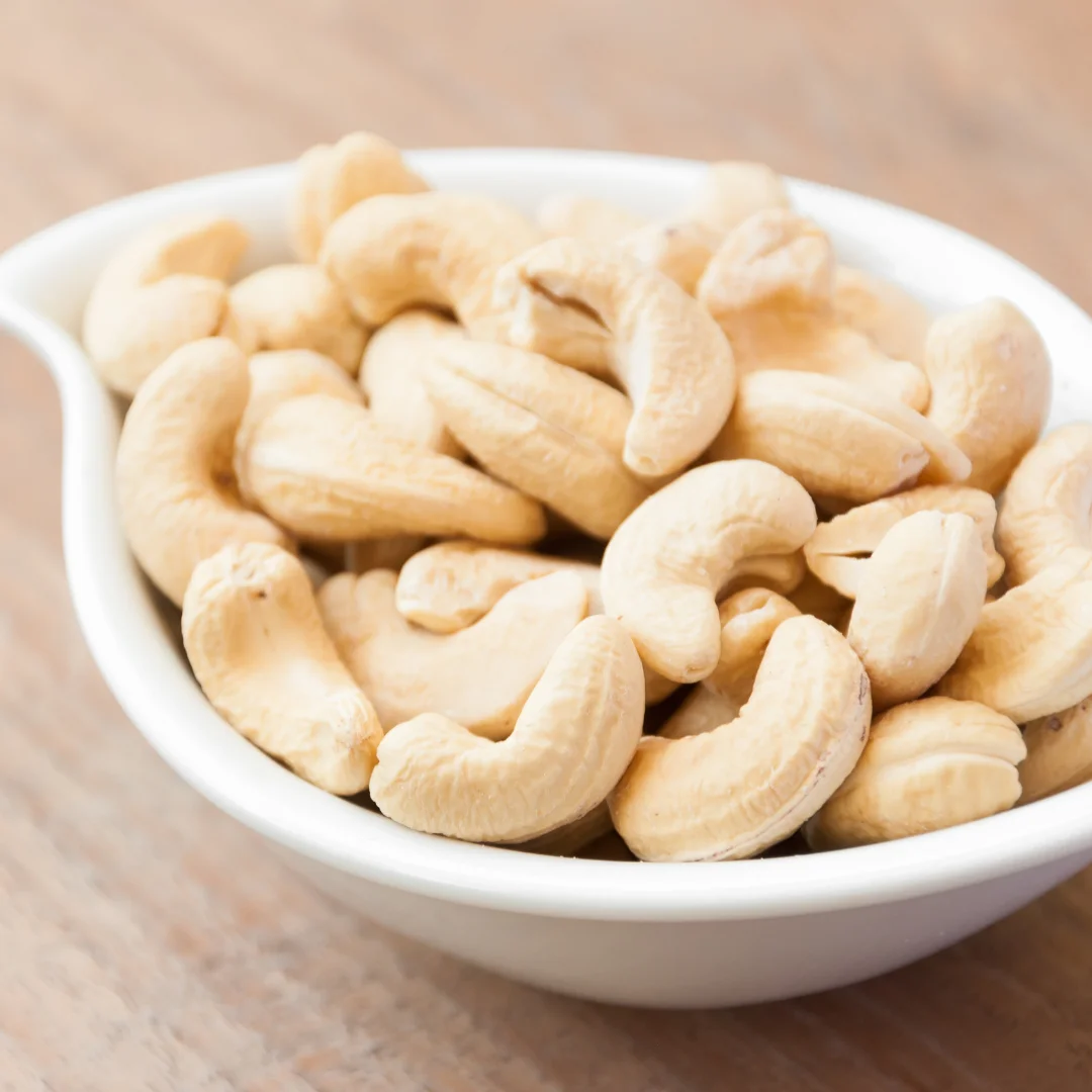 Оптовая продажа, 2023 цена завода, класс 1 W240, вьетнамские 100% натуральные орехи кешью, готовые к отправке