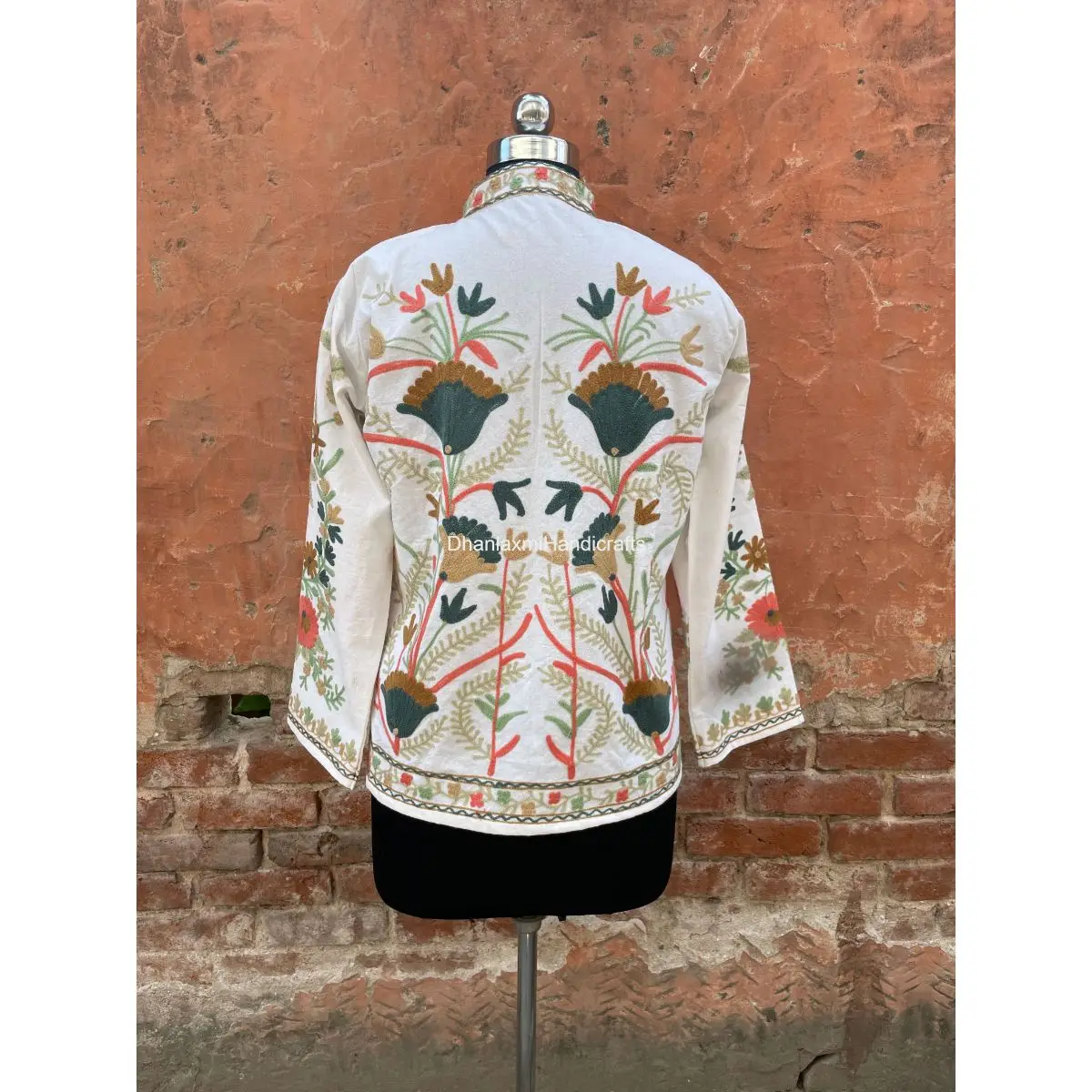 Suzani Embroidered Hot Demanding 100% Cotton Adults Christmas Sale Kimono Coat New Comfortable Fresh Design Women Jacket