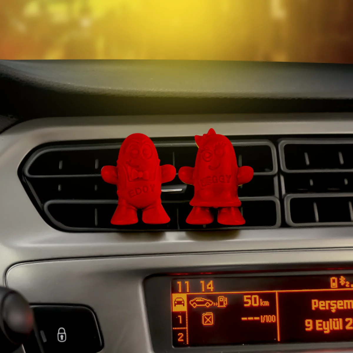 Hot Sale Air Fresheners Love 2in1 Long Lasting Car Plate Air Fresheners Olive Flower Passion Woody Ocean Fresh Spring Elegance