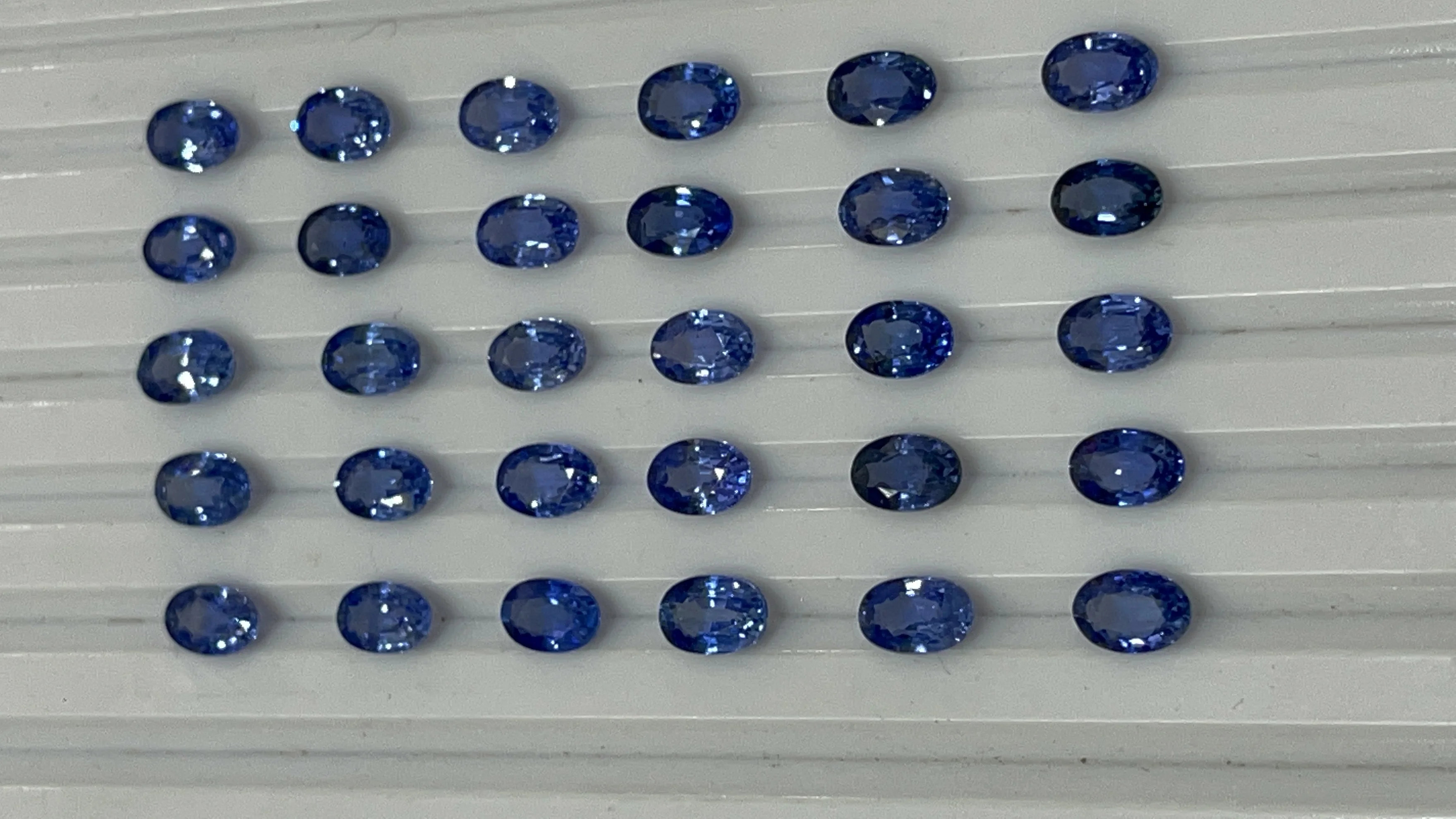 100 % Natural Blue Sapphire Stone Oval Shape Calibrated Wholesale Multi Flashy Loose Gemstone Making For Jewelry