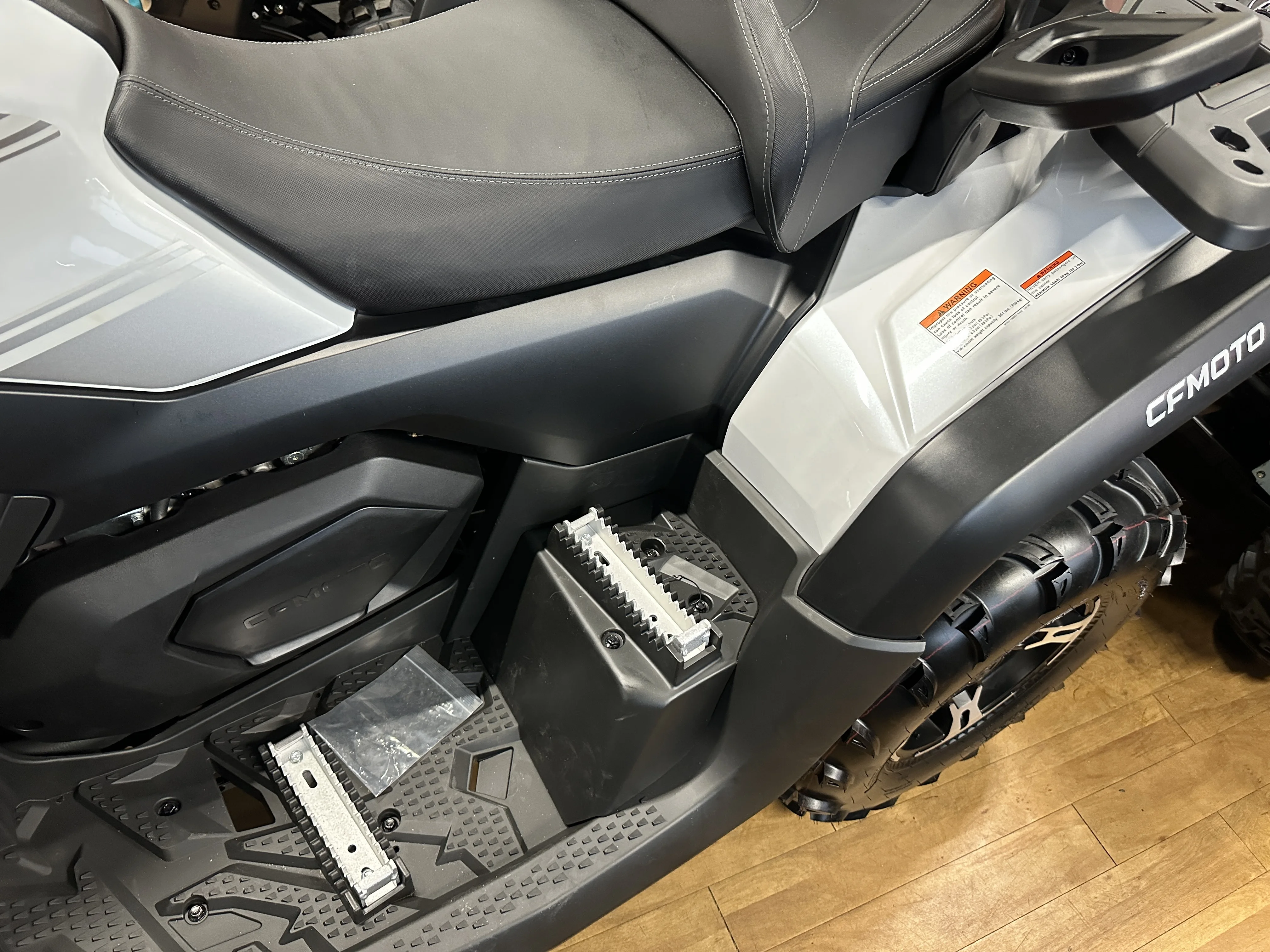 Предложение по сниженной цене 2022 CFMOTOs cfores шестьсот туристических CF600AU-3L-готово к отправке