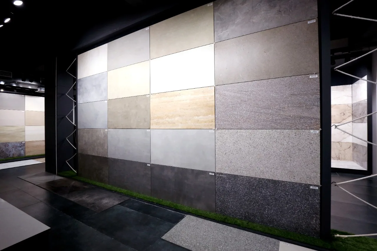 Новое поступление бестселлер современный дизайн фарфоровая напольная плитка по низкой цене матовая отделка сделано в Индии