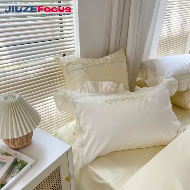 2022 new wedding comforter set ,luxury bed covers with lace bedding set bed sheet bedspread duvet cover