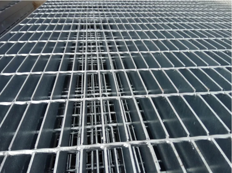 Heavy Duty Welding Hot Dipped Galvanized Grating Mesh High Load Heavy Duty Steel Grating