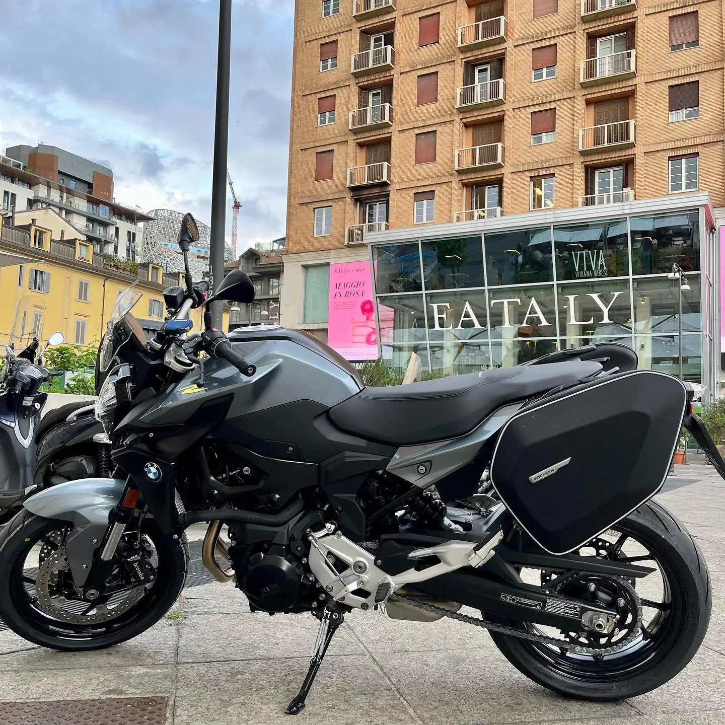 Second Hand /Used B.M.W F 900 R motorcycles-B.M.W Affordable Price Used Motorcycle Bike Sport bike for sale used bike