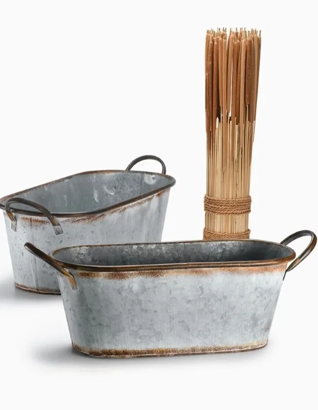 Best Quality Small Handmade Set of 2 Galvanized Iron Oval Bucket Planter with Rust Trim and Handles Used for Garden Balcony