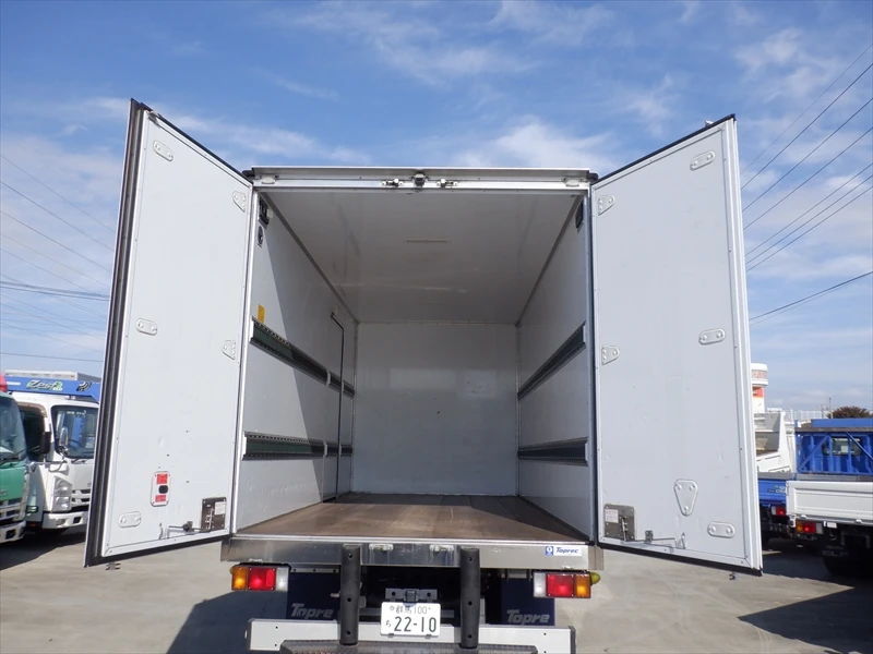 Japanese Used Good Conditioned ELF ISUZU Van Trucks For Sale