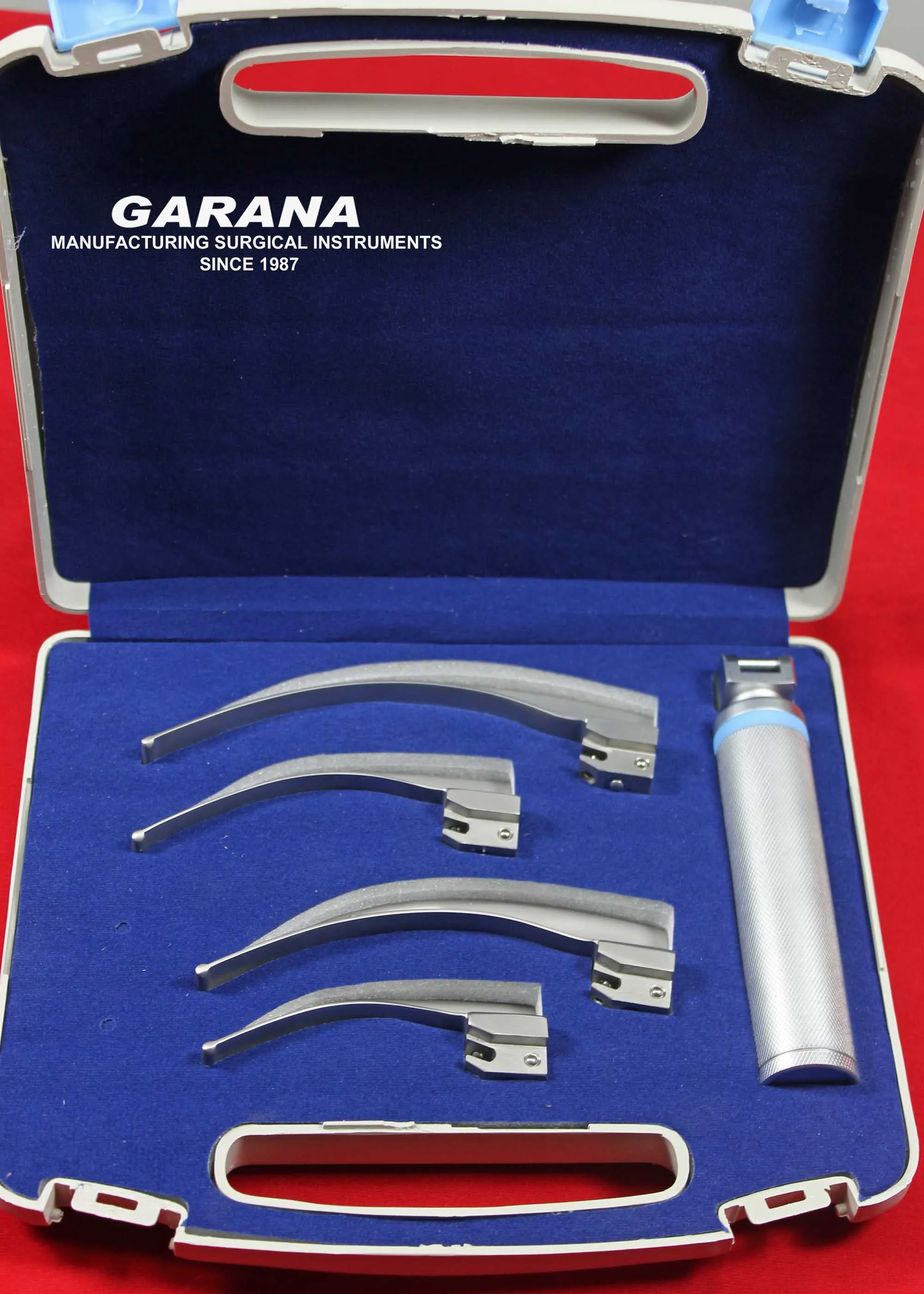 Laryngoscope Set Macintosh 4 Blades  & 1 Handle in Plastic Box