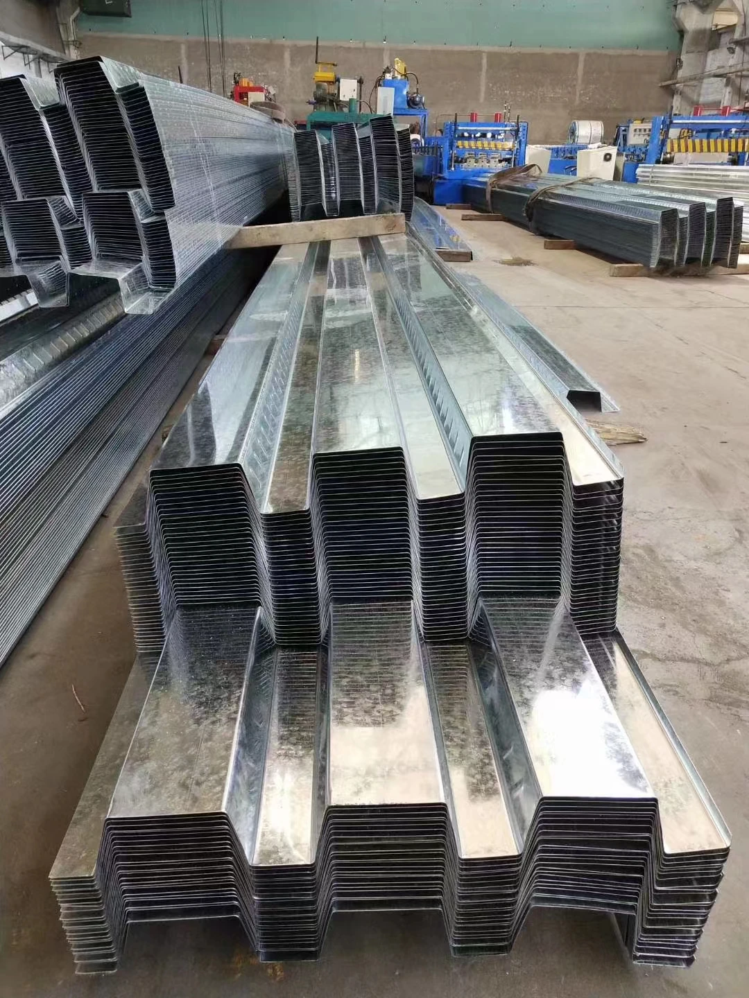 Building Materials 0.6mm Galvanized Decking Roof Steel Corrugated Plate Metal Floor Steel Deck Sheet For Concrete Slab