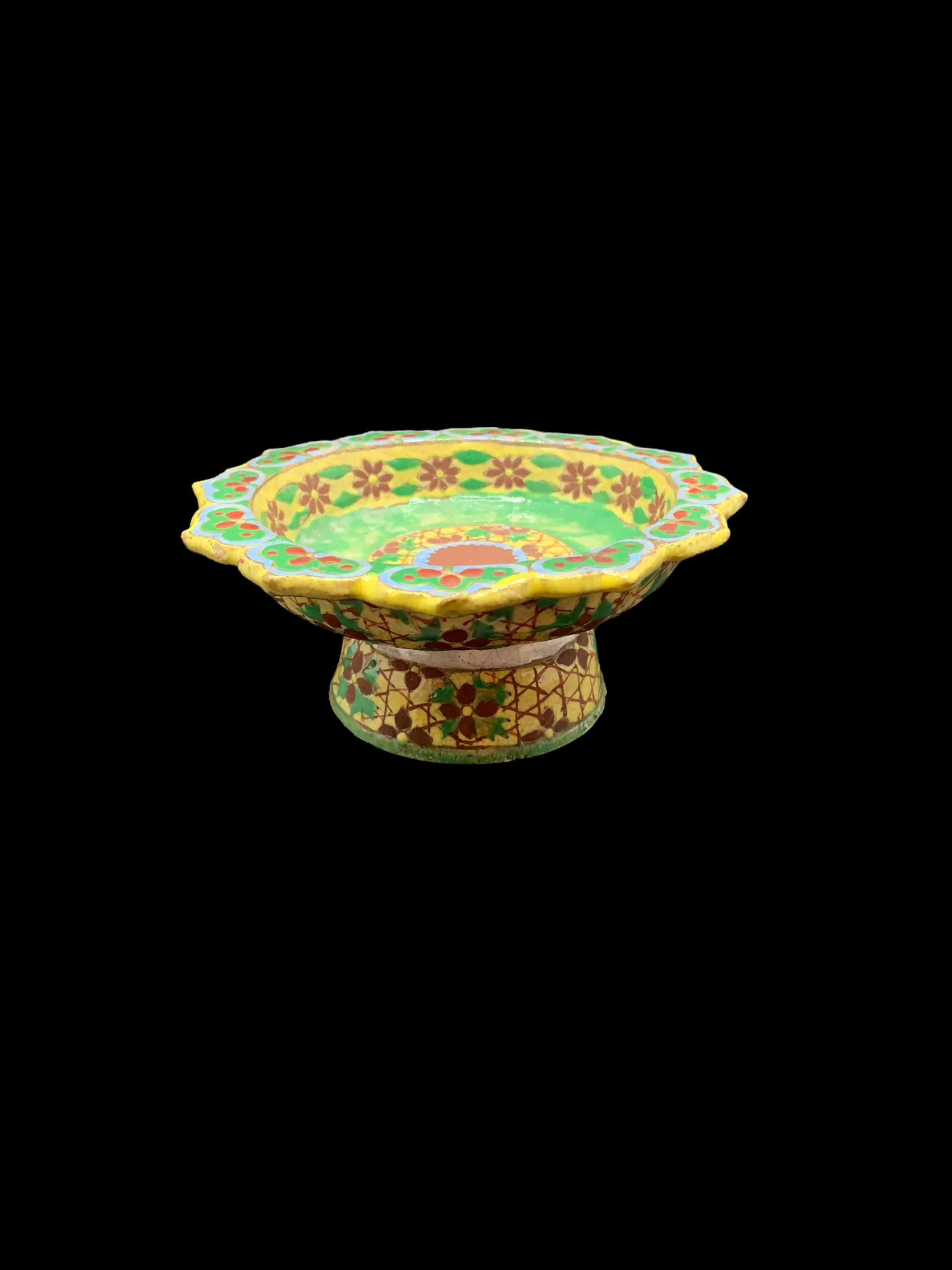 Antique Benjarong Ceramic Stem Dish Painted With Floral Design in Lotus  Petal On A Yellow Ground for Collectible