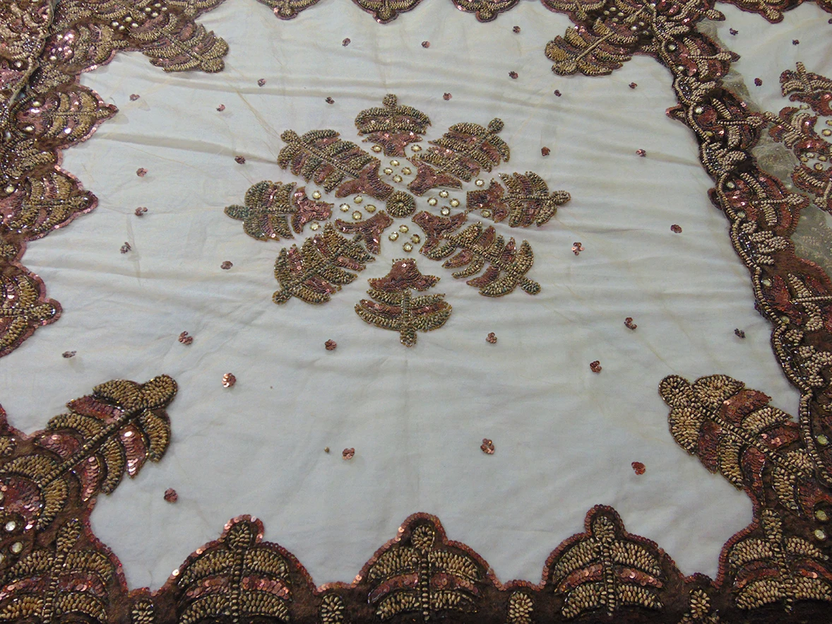 Handmade Hand zari embroidery handicraft table cover square silk hand embroidery Indian Wholesale Lot of table cover