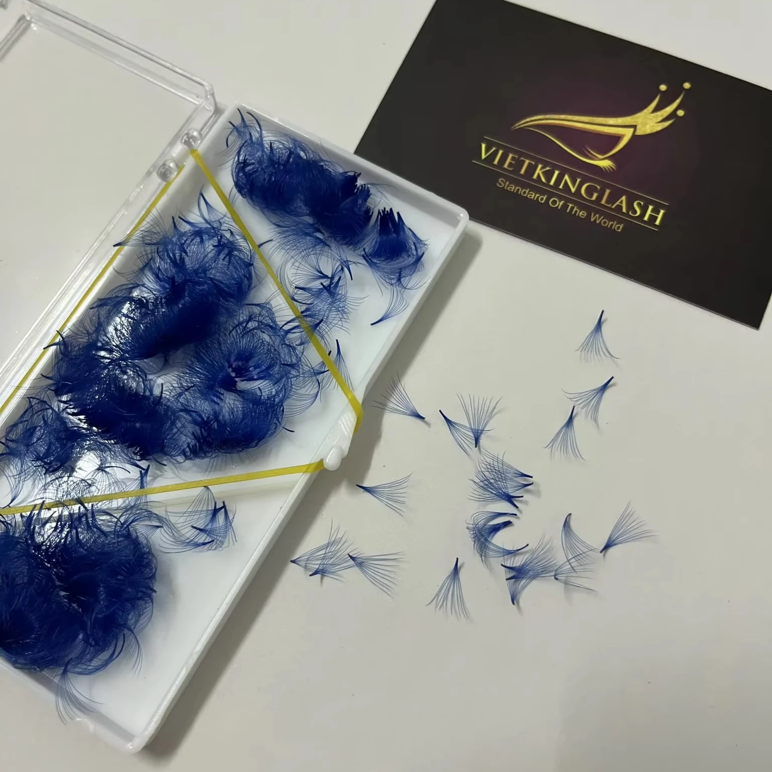 Natural Long Color Lash Premade Fans Best Selling 1000 Loose Lash Tech Fans Sharp Base Heat Bonded Korean PBT FIBERS 3D-20D
