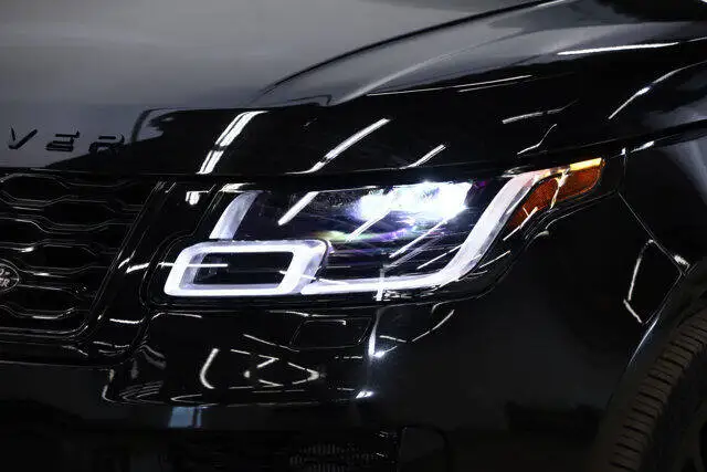 2019 Land Rover Range Rover AWD HSE 4dr SUV 40,000 miles