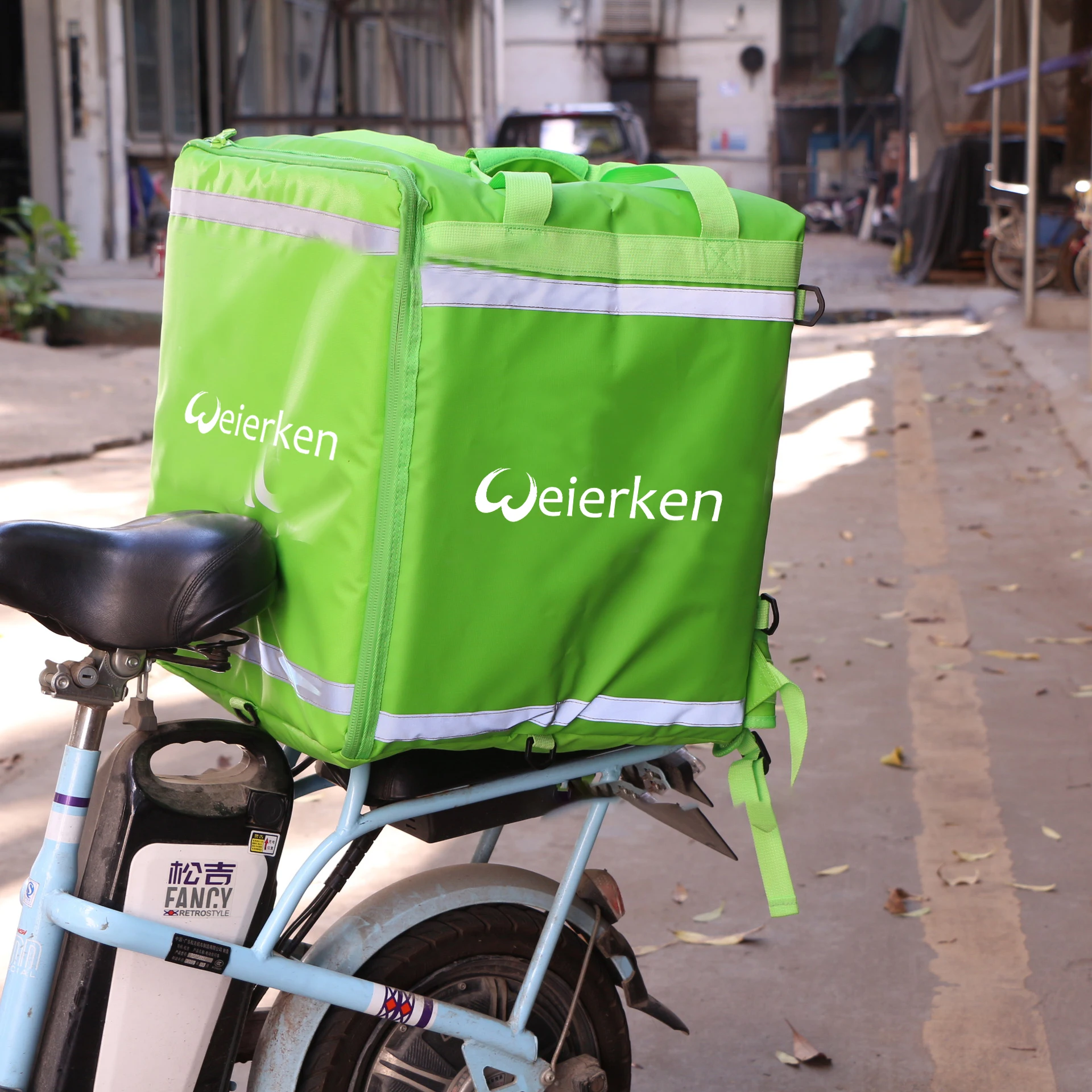 Wholesale Thick Durable Bike Motorcycle Bicycle Cooler Backpack Pizza Thermal Bag Food Delivery Insulated Bag CANS Letter EXCB03