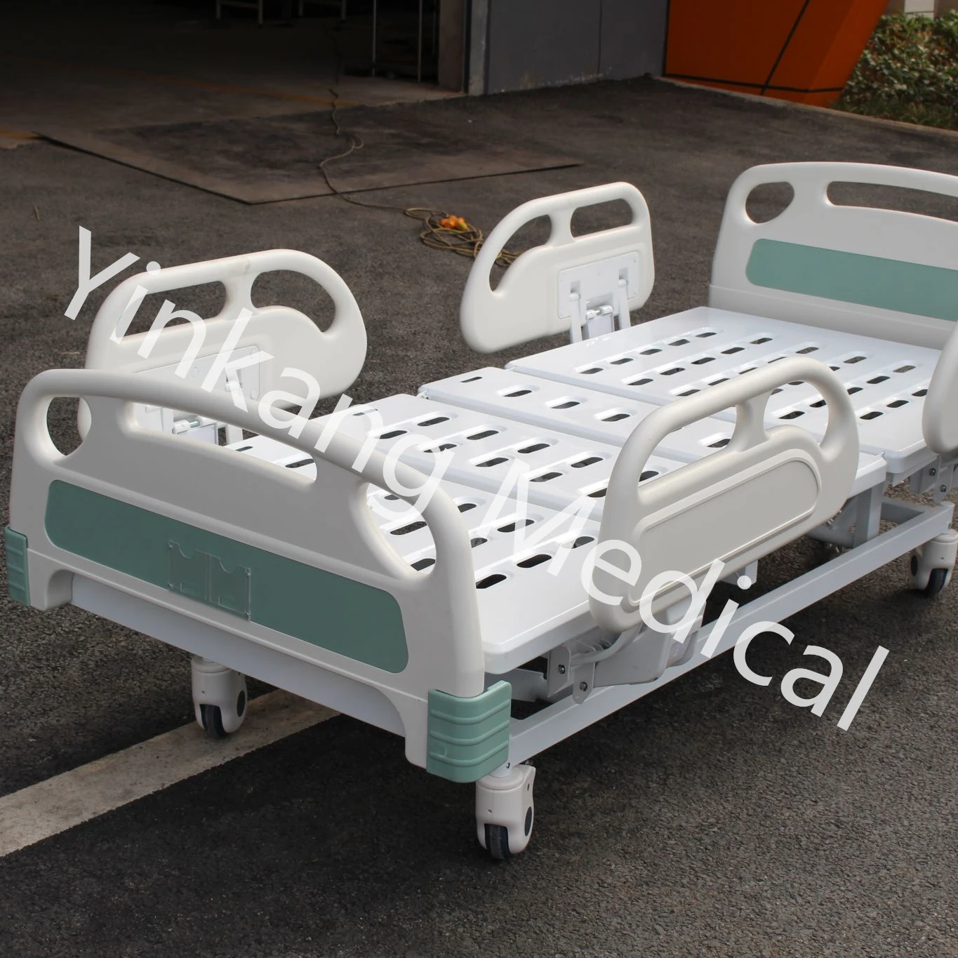 YKA004-G Electric Hospital Bed  5function patient equipment medical cot bed hospital furniture manufacturers