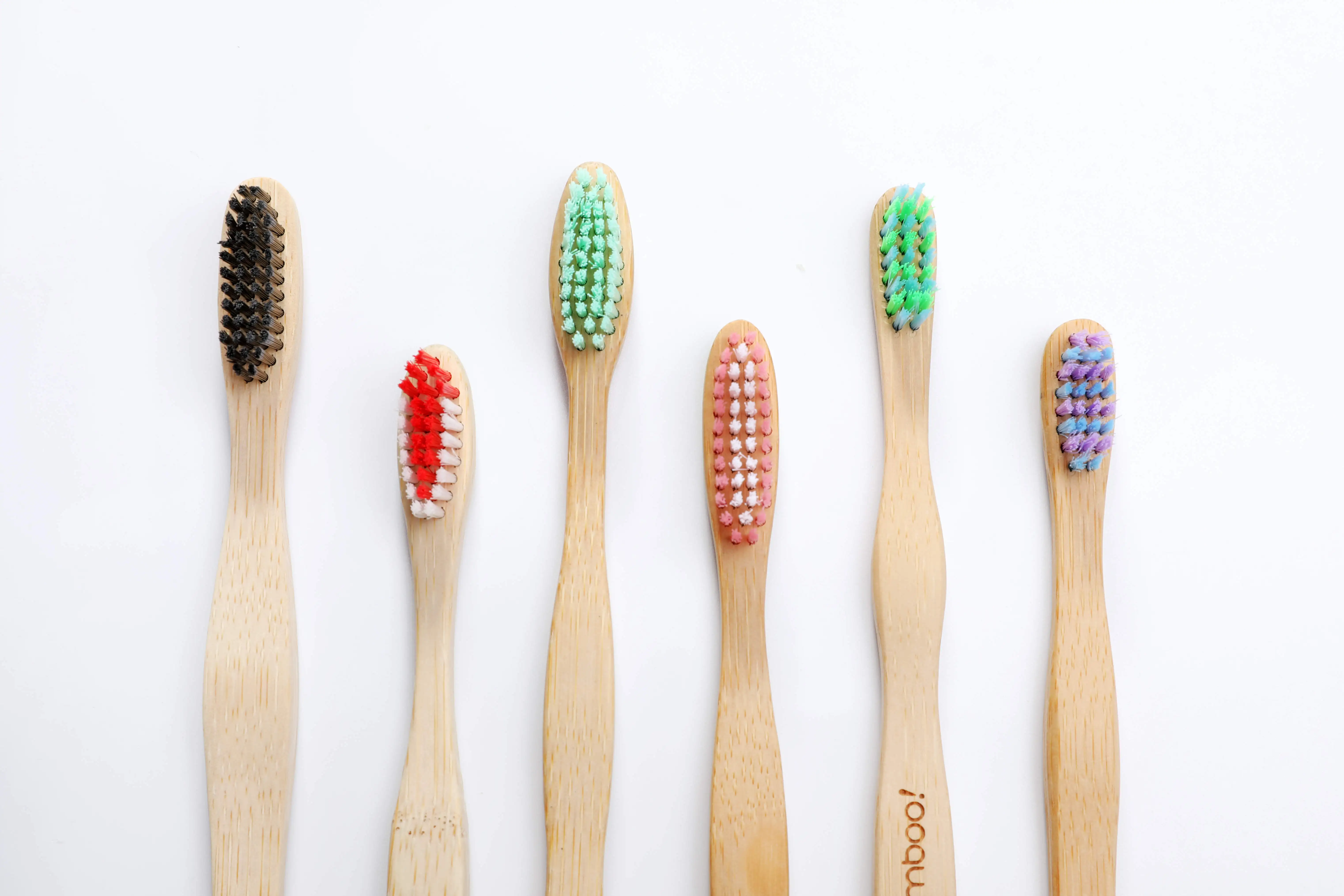 Wholesale Custom Logo Biodegradable Recyclable Natural Wood Toothbrushes Adult Kids Children Soft Bristle Bamboo Toothbrush