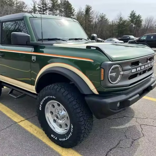 Б/у Fords Bronco 4x4 передовая модель 2dr SUV 2020/2022 100% отлично работает без происшествий гарантия 1 год