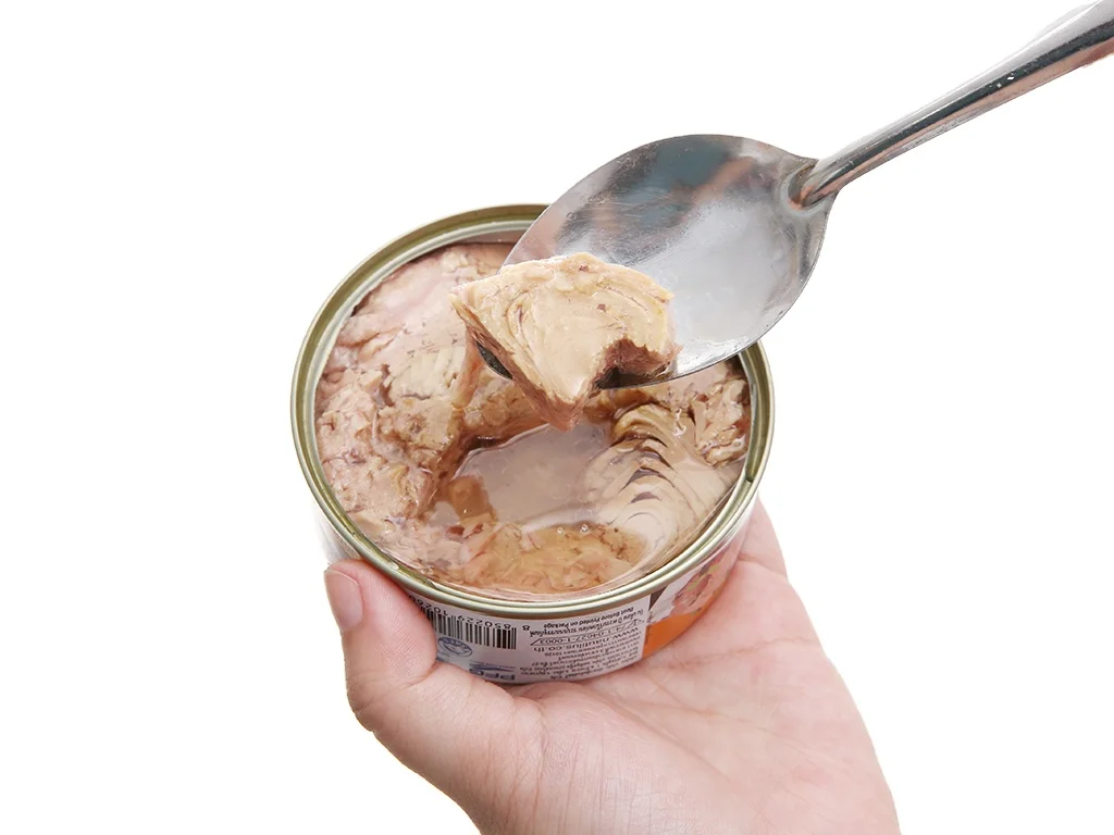 Best price high quality canned tuna in brine with variable weight for wholesale OEM hot sale
