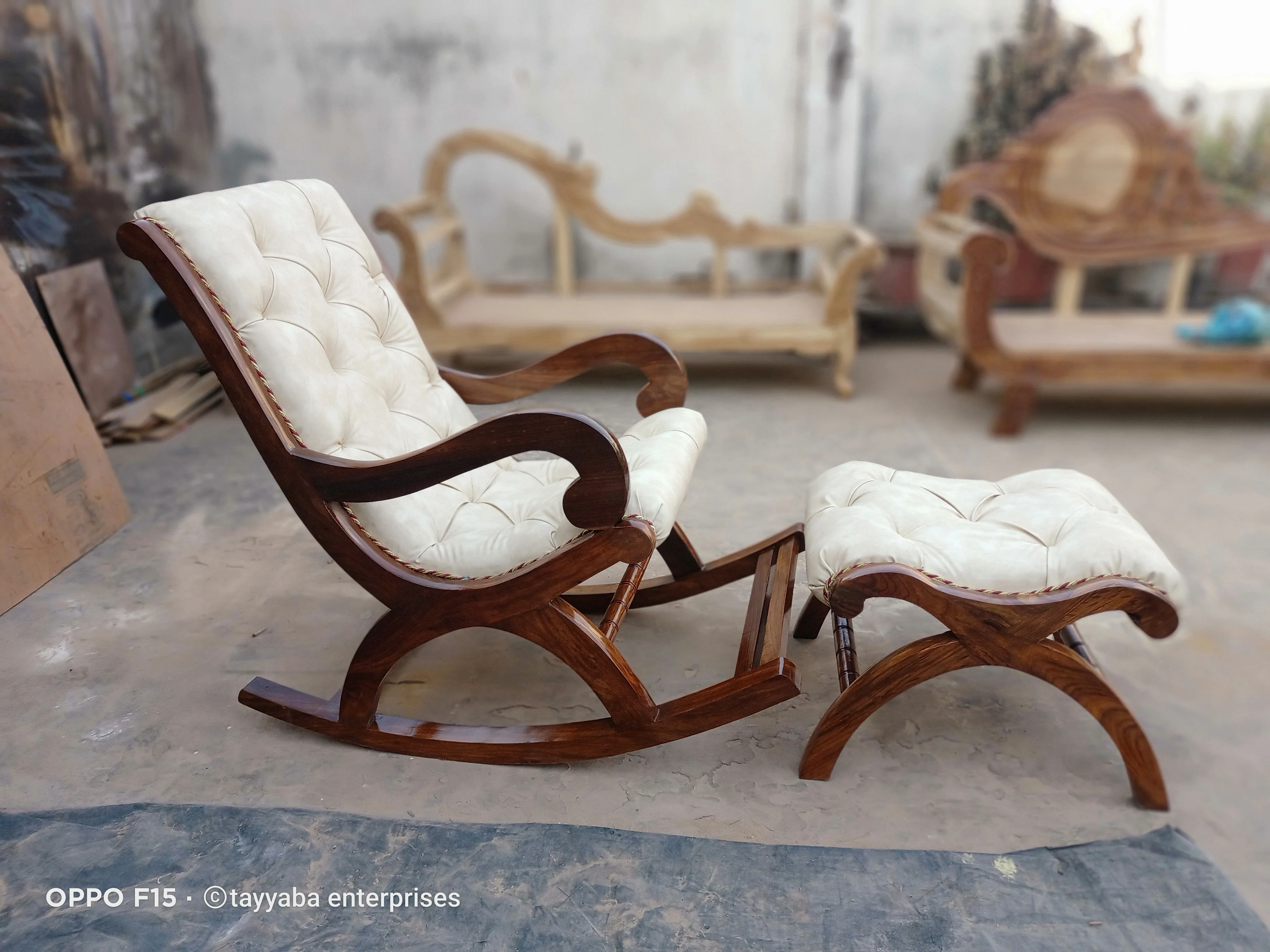 Comfy Modern Rocking Chair solid Wooden structure For Bedroom Or Living Room PU Leather Soft Comfortable Chairs Home Furniture