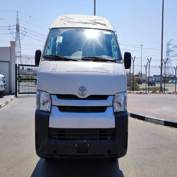 Low Price Japanese Original New To yota Hiace High roof 2.5L RWD Commuter 14 Seats Bus Minibus Diesel White Color