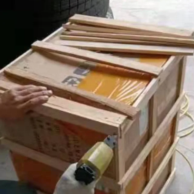 Consolidation of goods in a warehouse in Guangzhou