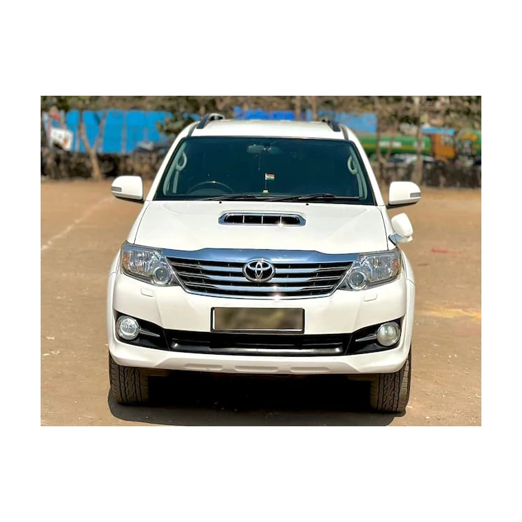 Toyotai Fortuner smart key system with remote entry