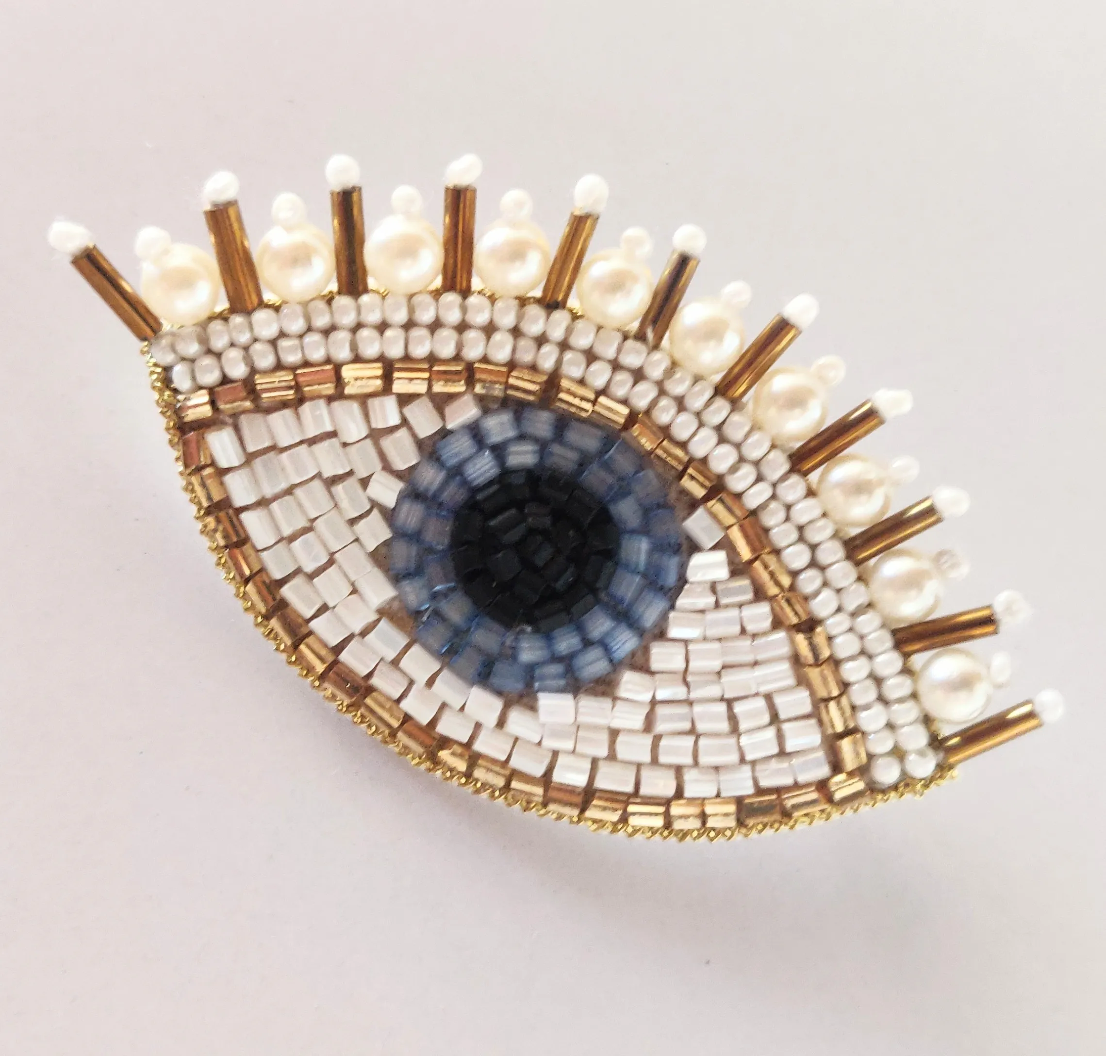 eye pearl brooch (5).jpg