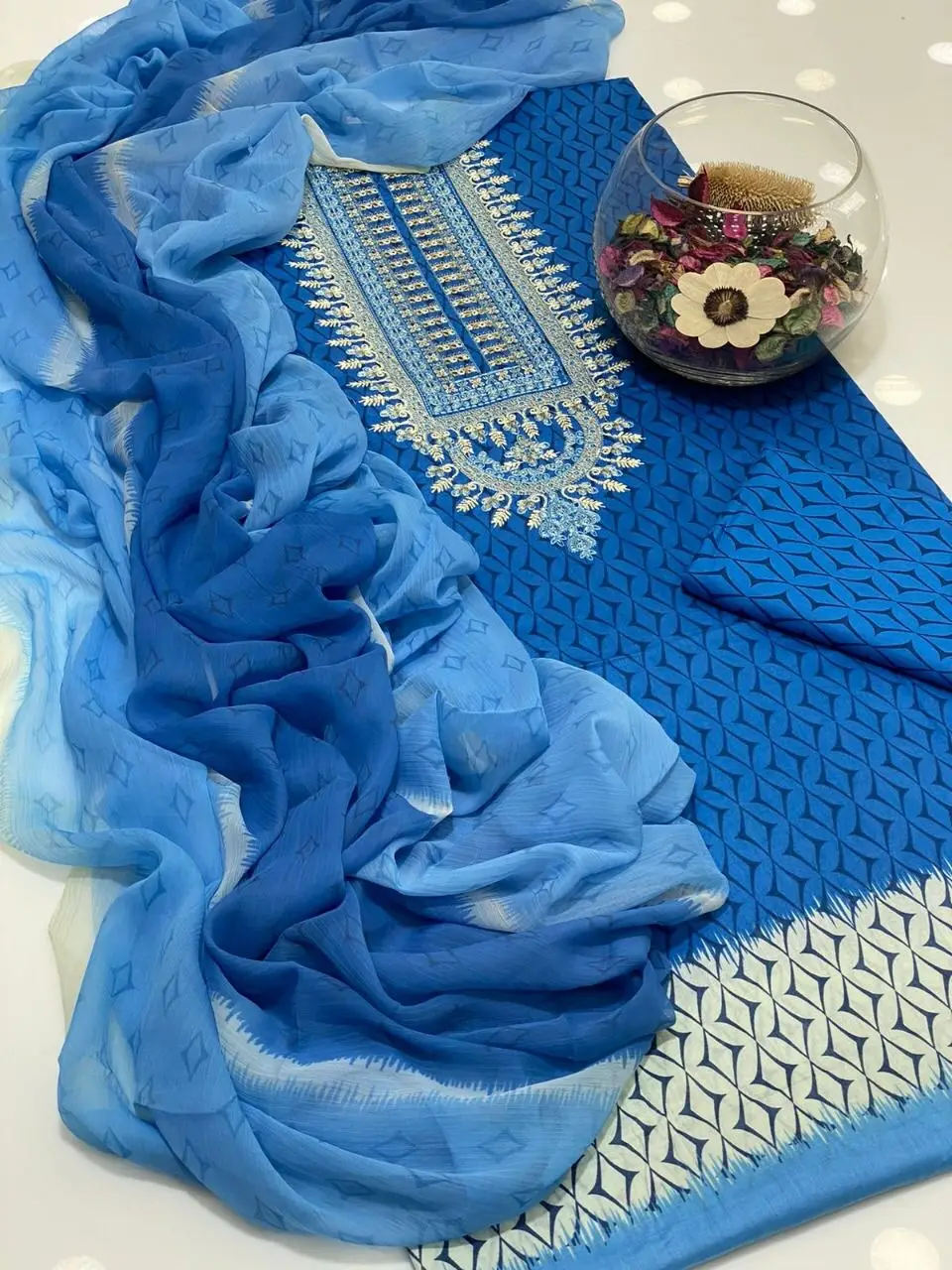 Punjabi dress for ladies Indian Pakistani Clothing