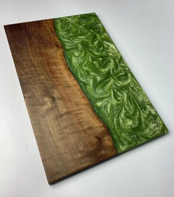 Wholesale Manufacturer Popular Wood & Resin Cutting Board Best Selling Product Chopping Block Board Handcrafted Cheese Board