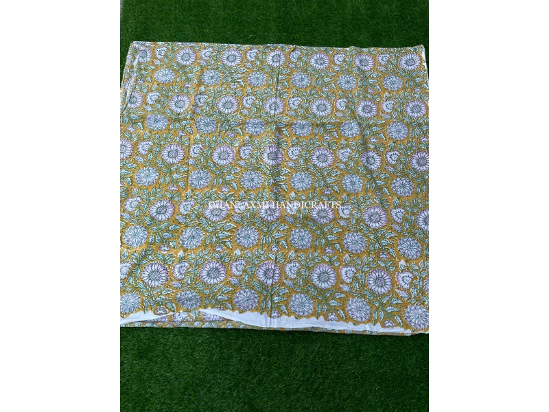 Wholesale Floral Print Fabric Handmade Textile Fabric Indian 100% Cotton Fabric By Yard Material Summer Dress Maxi Skirt Robe