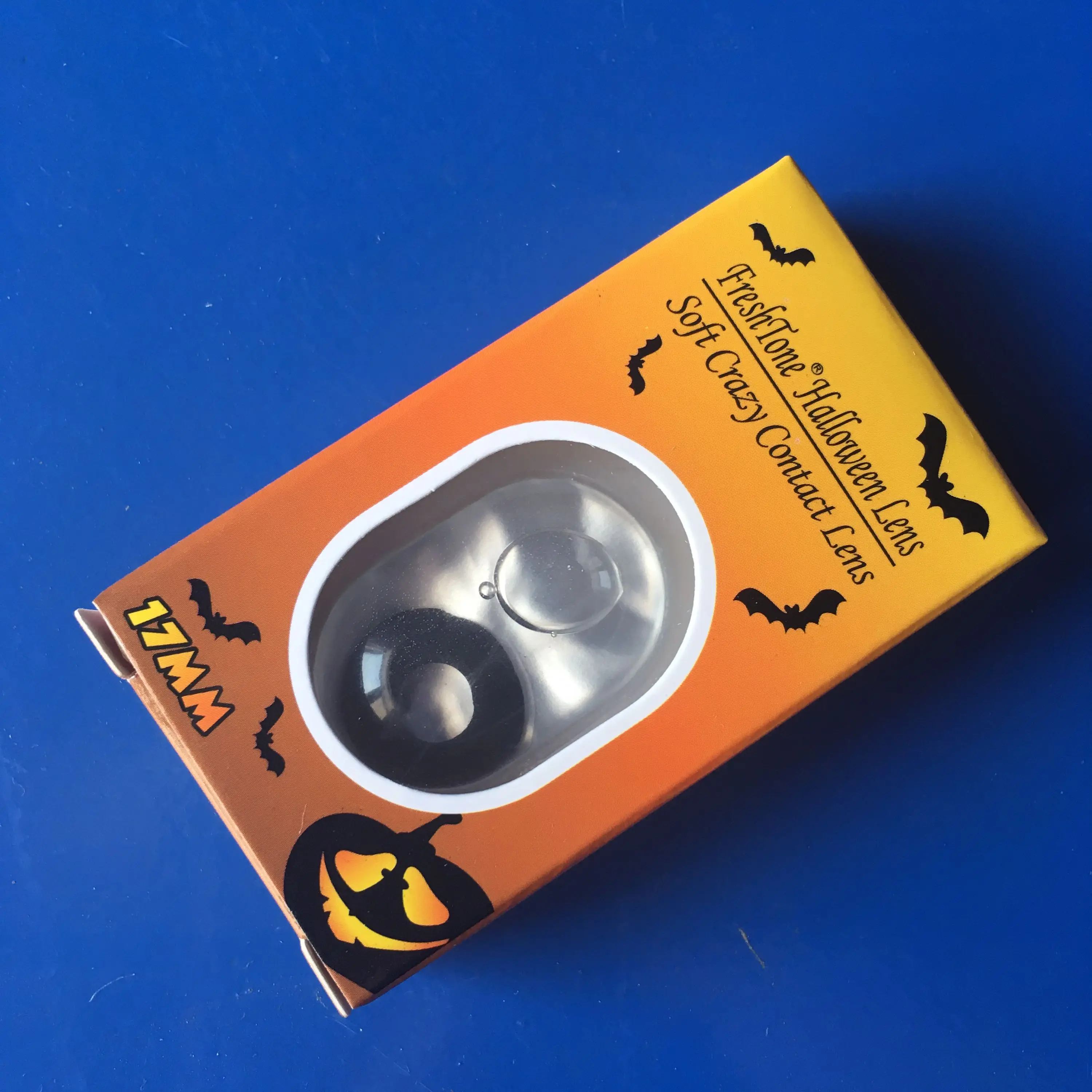 Freshtone halloween cosmetic contact lens