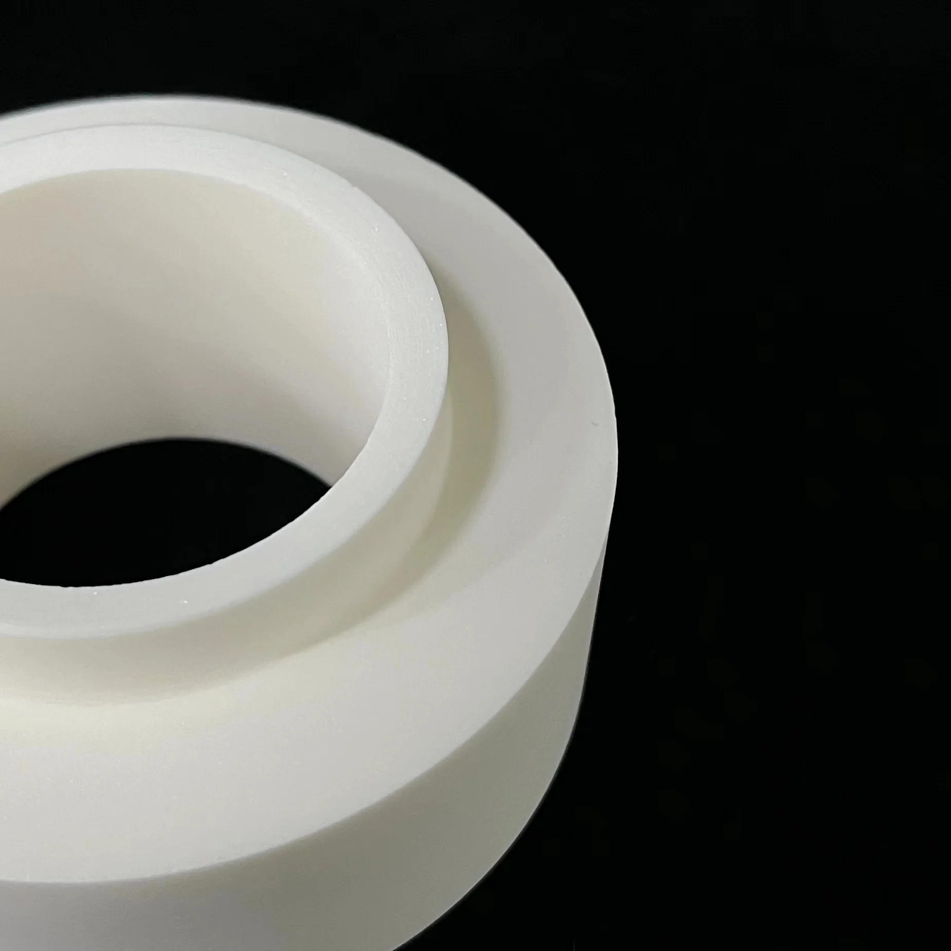 Customized Industrial Resistant Flange Aluminum Oxide Ceramic Flange Ceramic Ring Flange