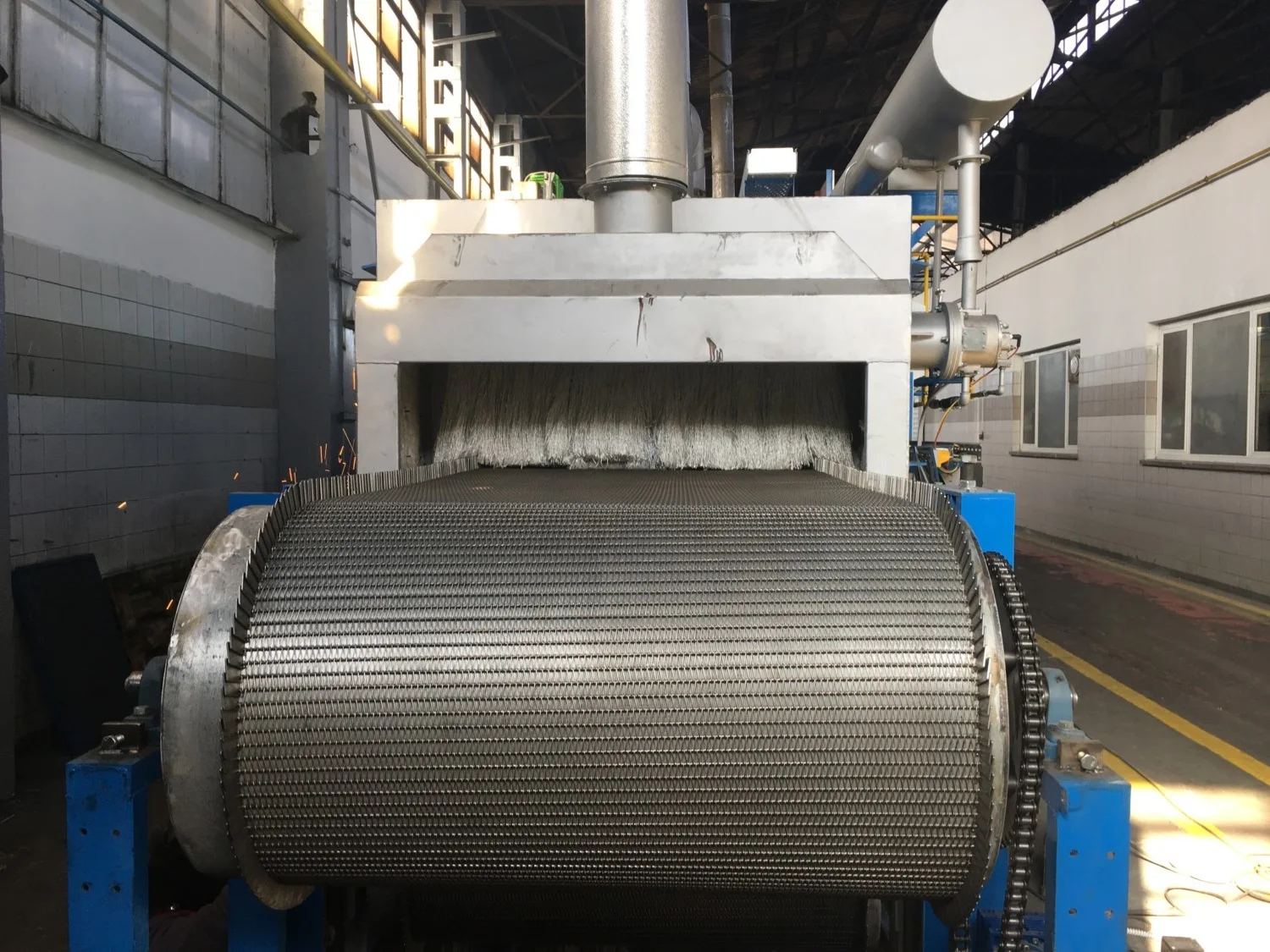 Annealing Hardening Tempering Furnace Mesh Belt Conveyor Furnace With Electric Fuel in Expert Quality and Advance Technology