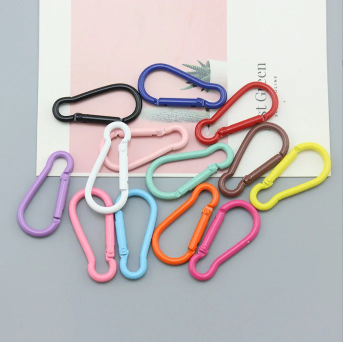 No. 5 color spray paint D-shaped gourd carabiner hook
