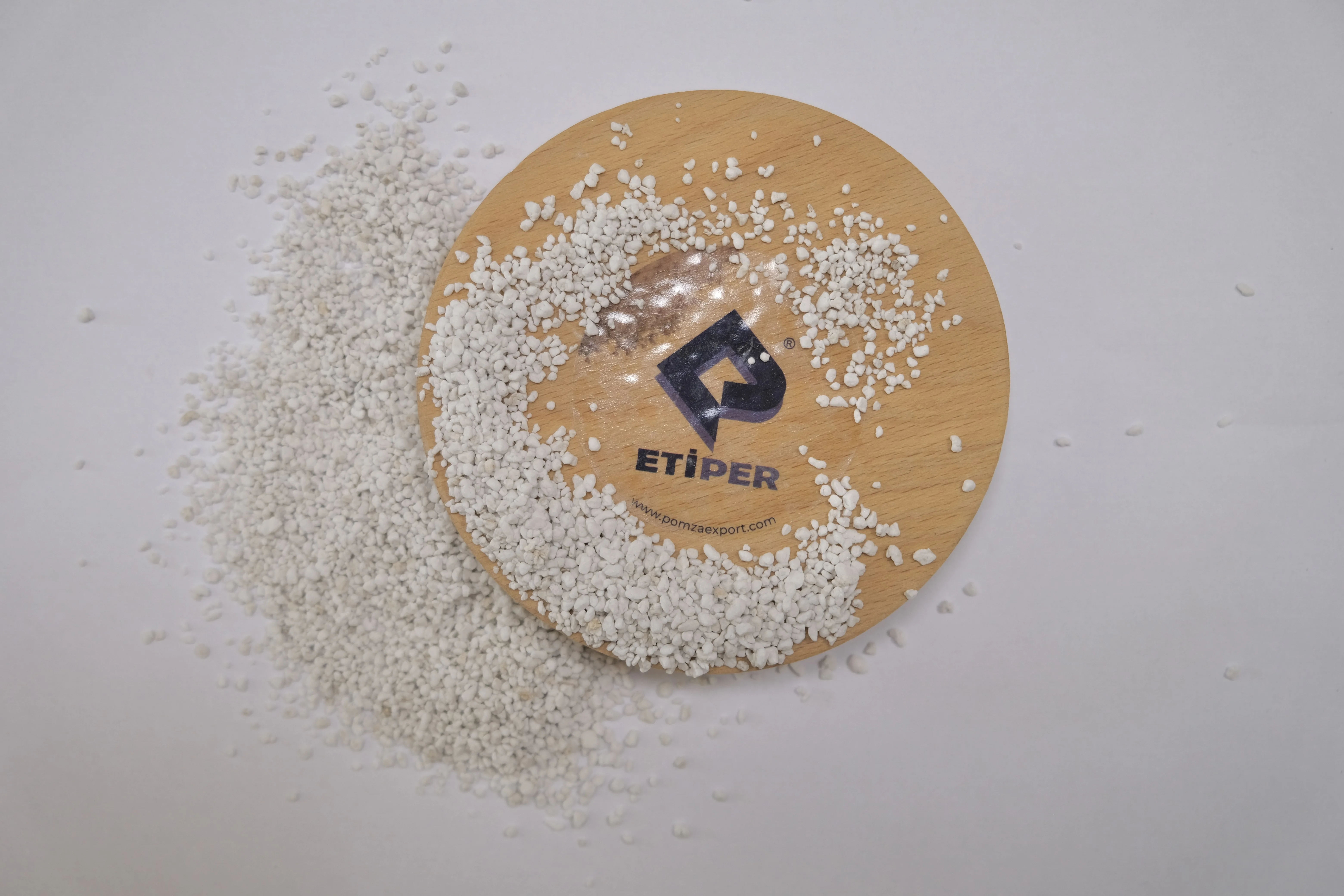 Best Quality Expanded Perlite Medium Grade Turkish Original equipment manufacturer professional use white dust-free durable